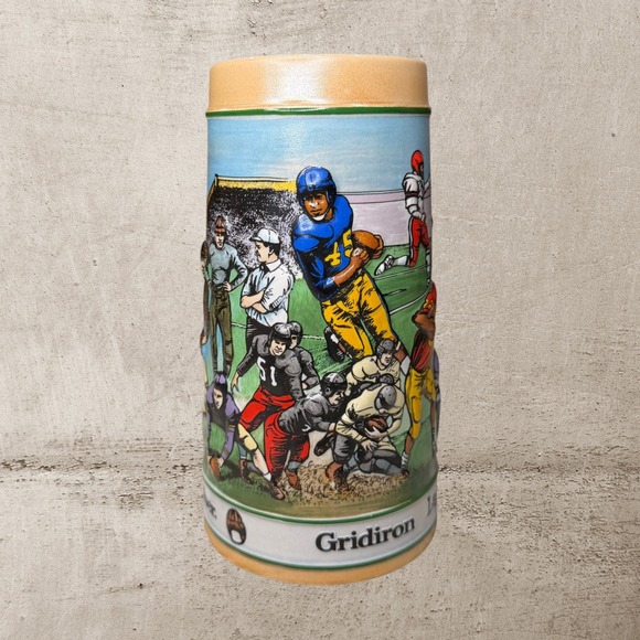 Vintage 1990 Budweiser Sports Series Football Gridiron Legacy Stein Collectible - Picture 2 of 6